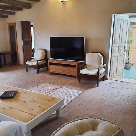 Σπίτι διακοπών De Ensueno En Con 9 Dobles Con Banos Privados Y Piscina De 20m X 2,70m Cantallops