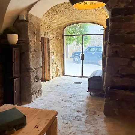 De Ensueno En Con 9 Dobles Con Banos Privados Y Piscina De 20m X 2,70m *