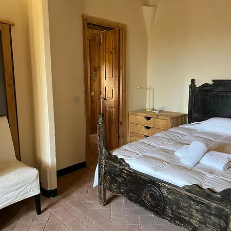 De Ensueno En Con 9 Dobles Con Banos Privados Y Piscina De 20m X 2,70m
